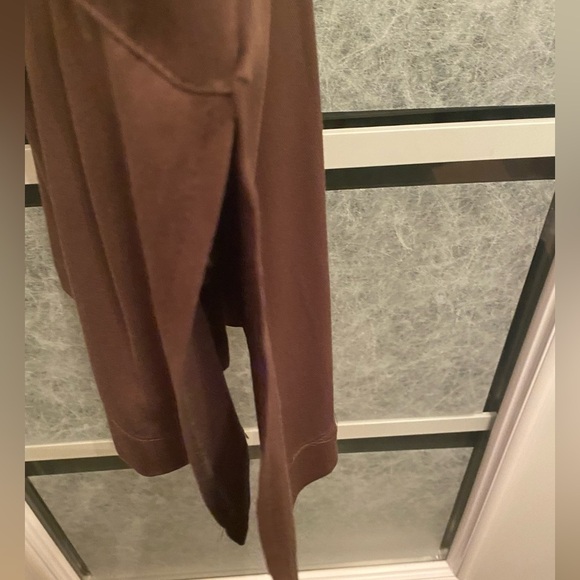 Kaki/Brown Vest size small. - Picture 5 of 9